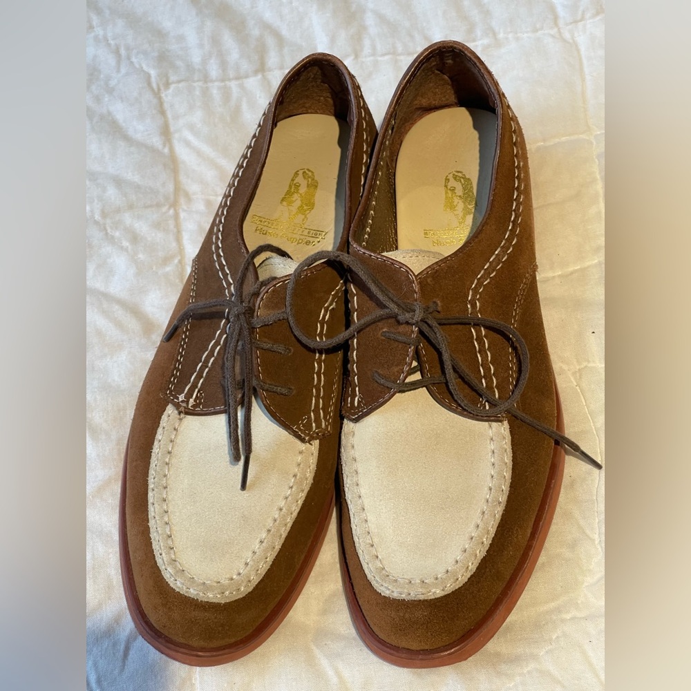 Hush puppy women sz 7M light and comfy lightly used excellent condition